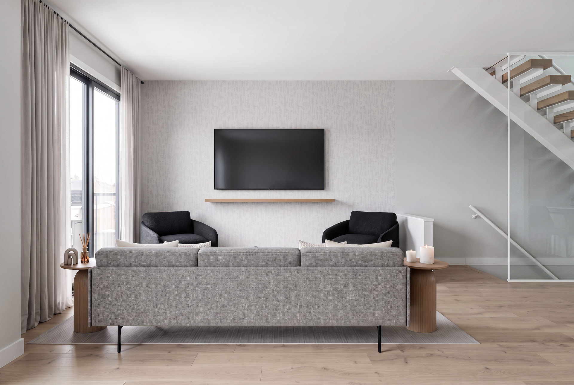 The Mist — Living room